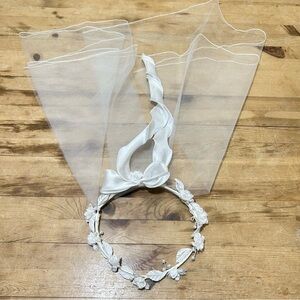 Communion flower girl headpiece veil